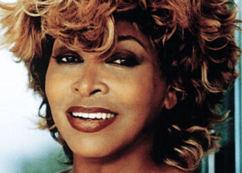 MORREU TINA TURNER
