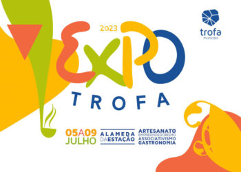 EXPOTROFA com cartaz