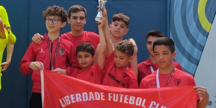 LIBERDADE FC
