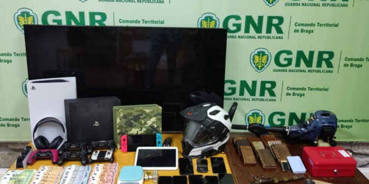 Cinco detidos em Riba d’Ave