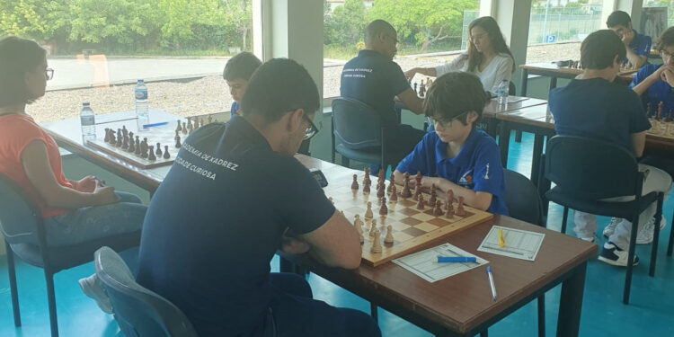 Três equipas alcançaram o Pódio Absoluto