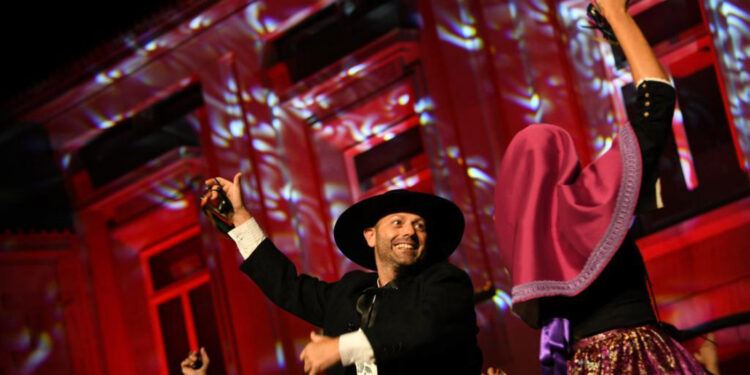 FAMAFOLK regressa a Famalicão