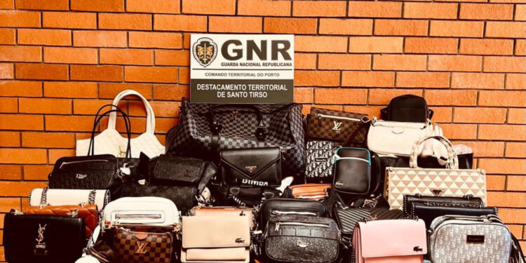 Apreensão de artigos contrafeitos