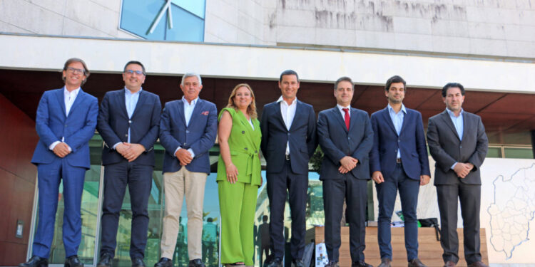 Galamba reuniu com municípios