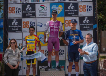 Primeira vitória da época