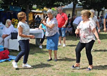 CARREIRA E BENTE: Mais felizes juntos