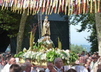 Peregrinação à Senhora do Carmo