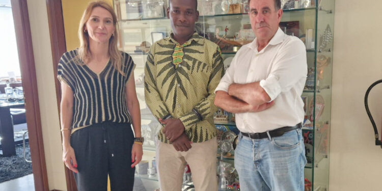 CIOR estreita relações