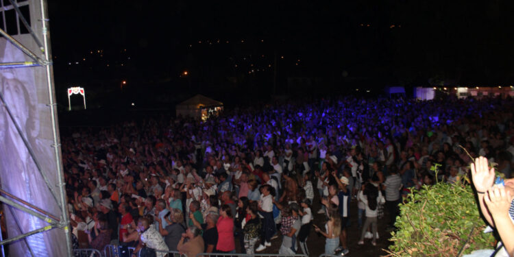 Arnoso Santa Maria em festa