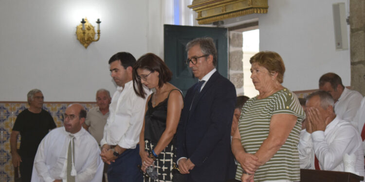 Arnoso Santa Maria em festa