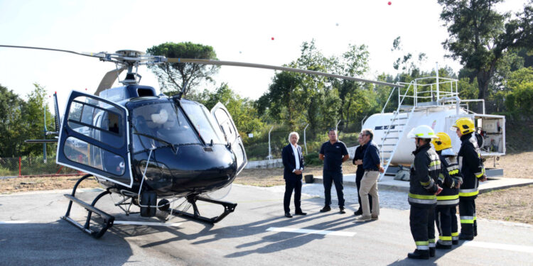 Helicóptero em Famalicão