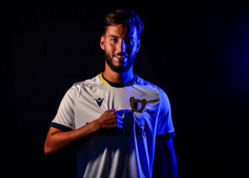 Tom Lacoux reforça Famalicão