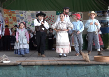 Dois dias de festa em Requião