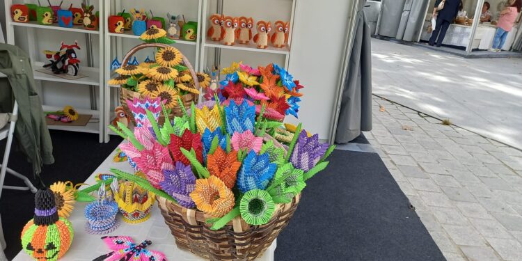 As Cores e Formas do Origami