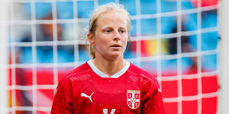 Sara Pavlovic na seleção