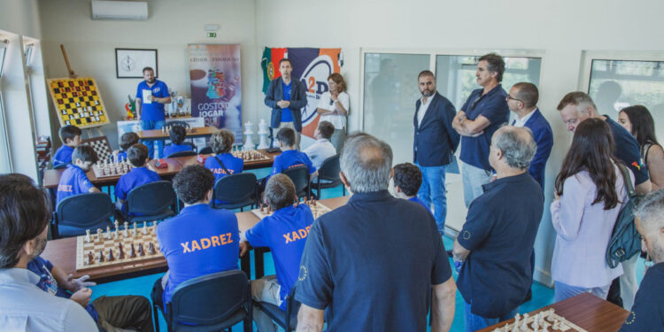 Famalicão: Aguarda decisão