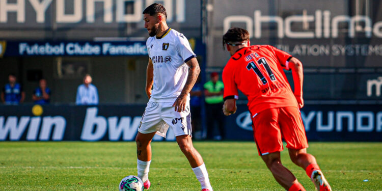 Famalicão sai derrotado