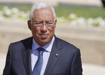 Primeiro-Ministro demite-se