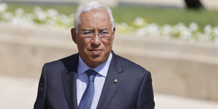 Primeiro-Ministro demite-se