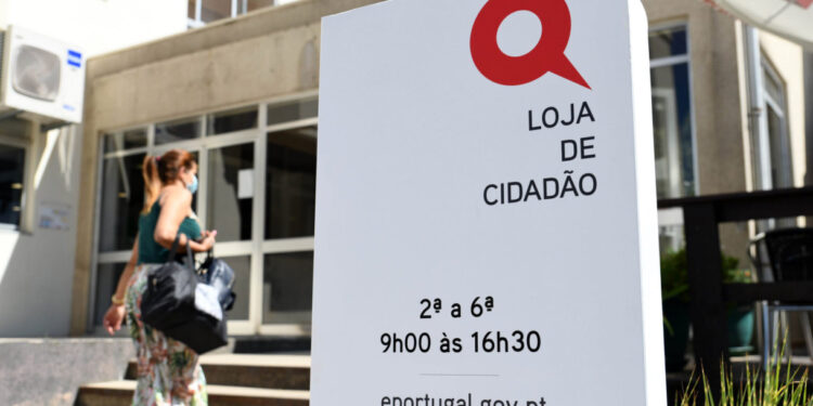 FAMALICÃO: Alargar o atendimento ao Cidadão