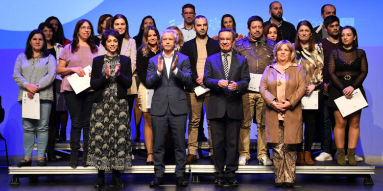 Centro Qualifica entregou certificados