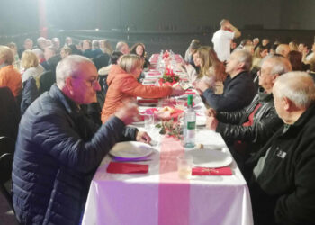 NOVAIS: Dia de festa na ADCN