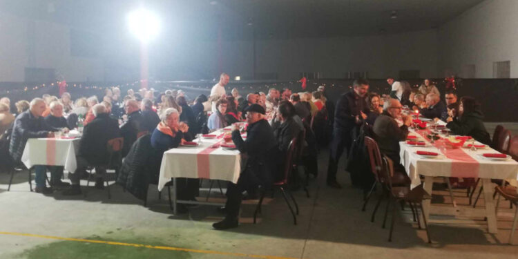 NOVAIS: Dia de festa na ADCN