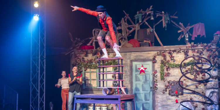 Lugar do Natal com Circo de Papel