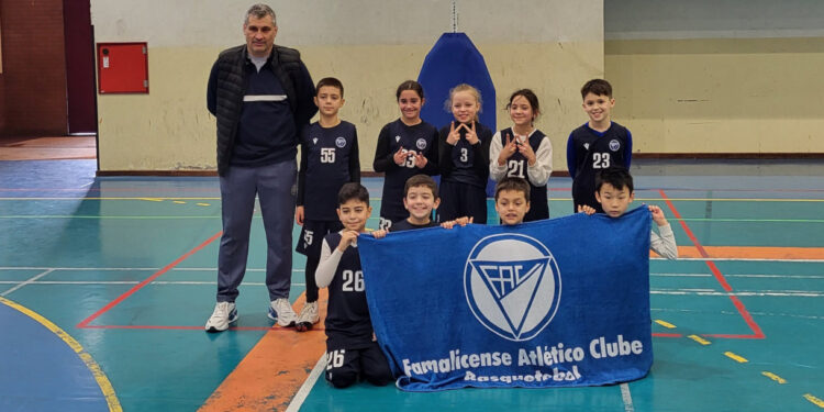 Séniores derrotados em Gaia