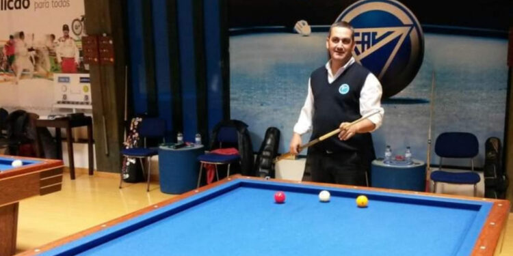 Rui Gomes carimba passagem