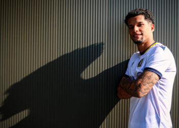 Ian Custódio reforça o FC Famalicão