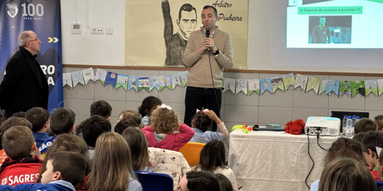 Figura do futebol na EB/JI de Lousado