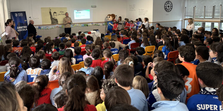 Figura do futebol na EB/JI de Lousado