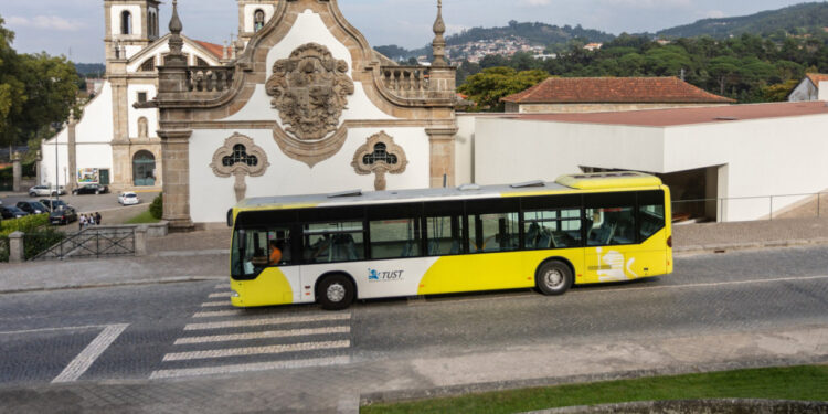 Transportes Urbanos de Santo Tirso a Marcar Passo
