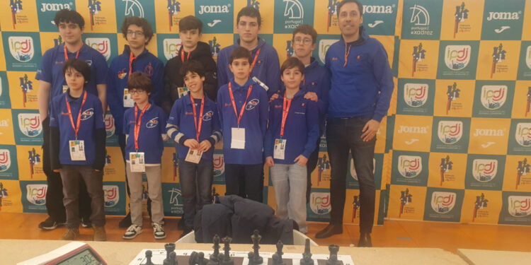 CX A2D no Top 10 Nacional