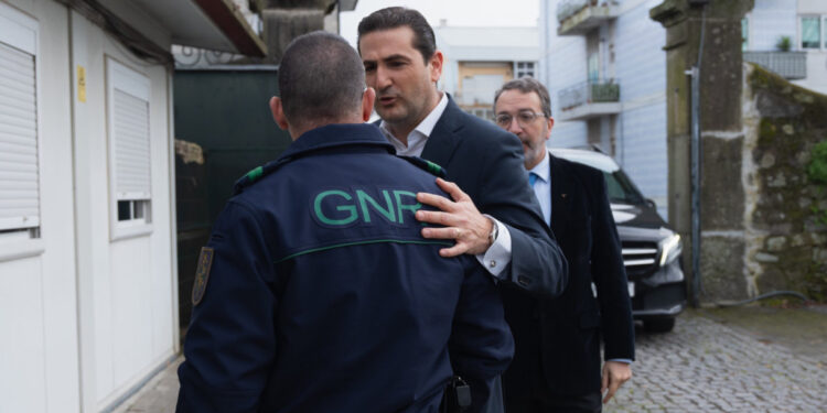 AD quer reparar injustiças do governo PS