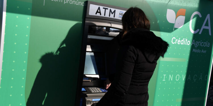 Aproximar serviços à comunidade