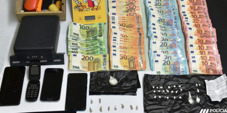 Quatro detidos por tráfico