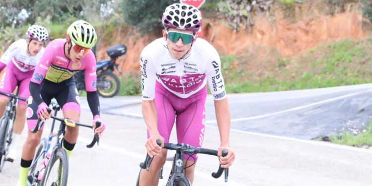 Ciclista da ABTF arrecadou Taça do Algarve