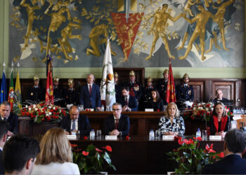 Meio Século Após a Revolução