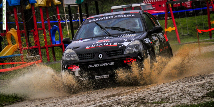 Chuva não impediu Rali