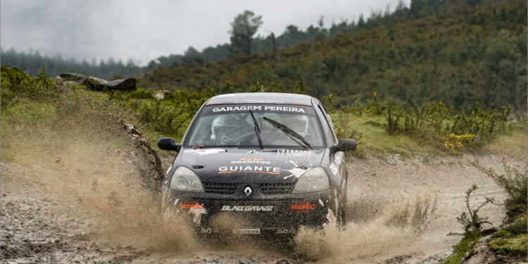 Chuva não impediu Rali