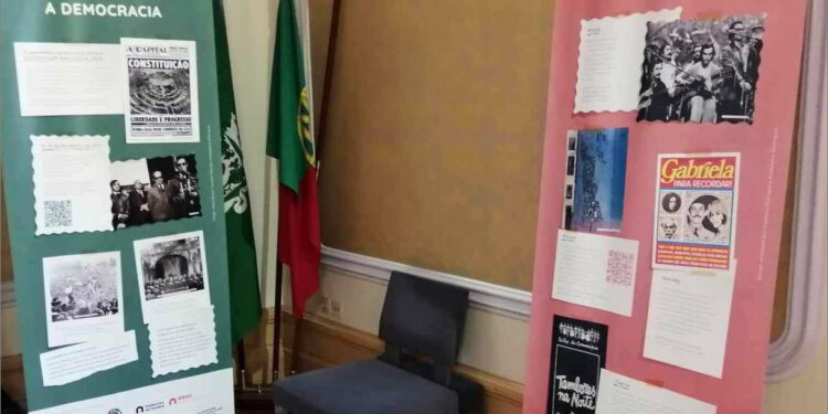 Olhar Até Abril de Setenta e Quatro