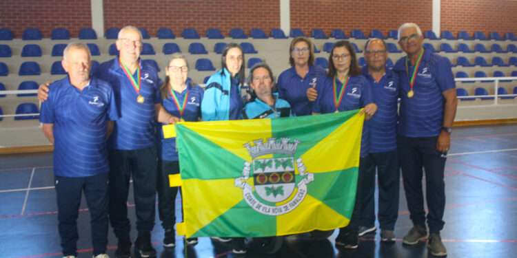 Seleção soma e segue