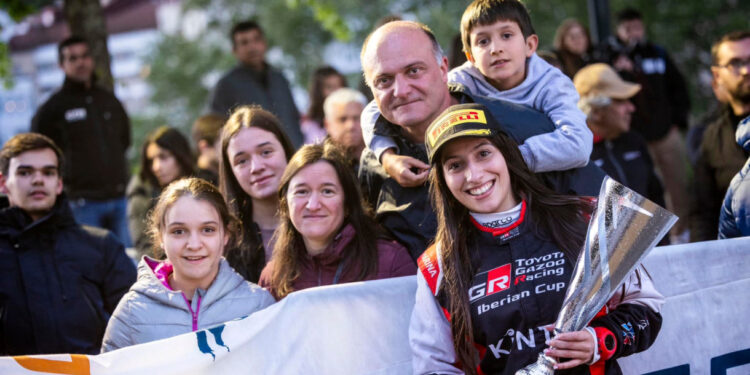 Novo pódio para famalicense