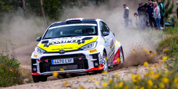 Novo pódio para famalicense