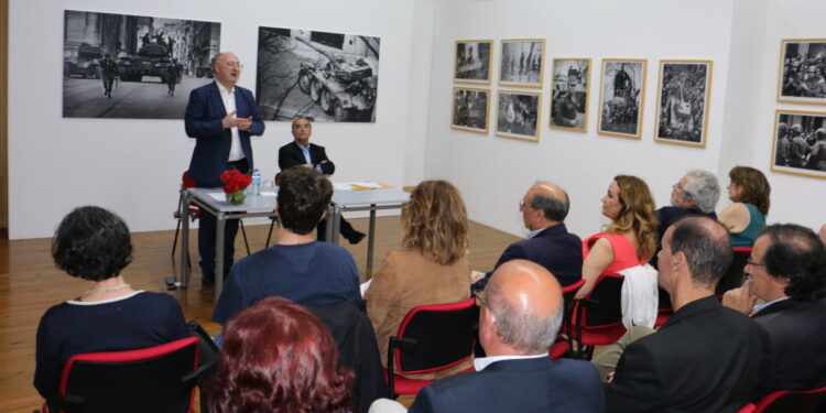 Desafios à Democracia da Europa