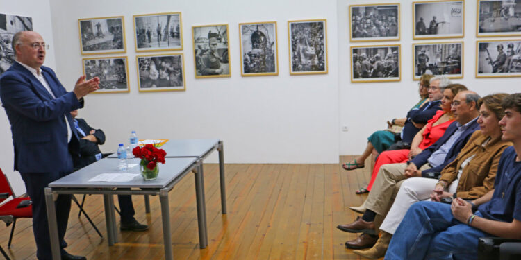 Desafios à Democracia da Europa