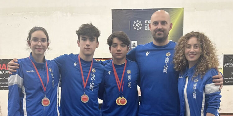 Quatro medalhas em Torneio Internacional