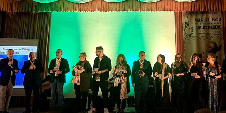 Carlos Macedo homenageado